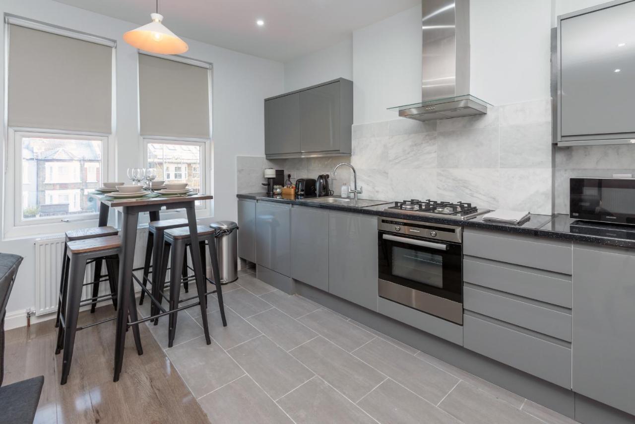 Taylor'S Apartment Wimbledon Лондон Экстерьер фото