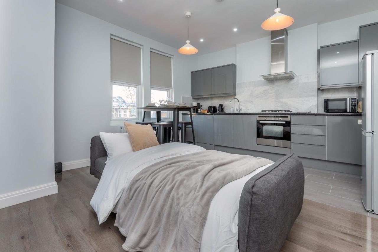 Taylor'S Apartment Wimbledon Лондон Экстерьер фото