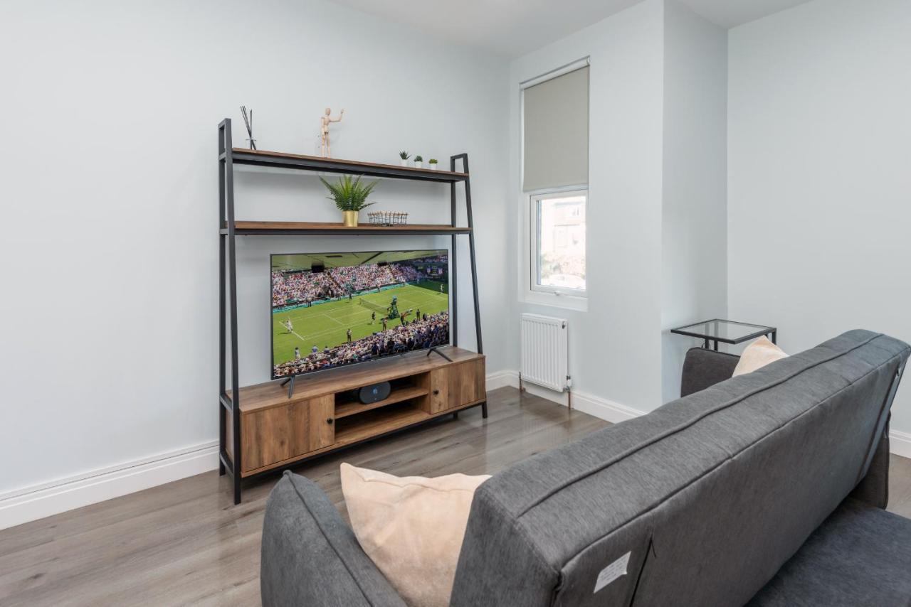 Taylor'S Apartment Wimbledon Лондон Экстерьер фото